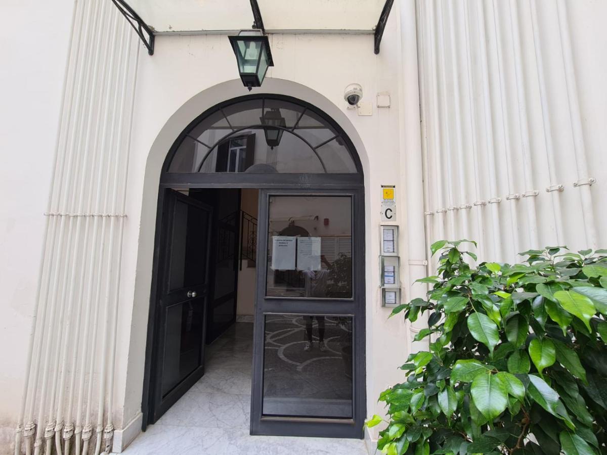 La Gioiosa Naples Inn Exterior photo